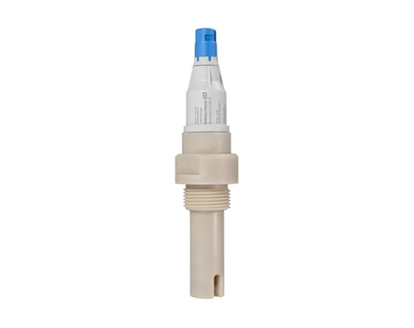 Digital-conductivity-sensor-Memosens-CLS21E — دراک سنسور هدایت الکتریکی دیجیتال Memosens CLS۲۱E، یک سنسور مقاوم برای تمامی کاربردهای آب با هدایت متوسط است. این سنسور مقادیر اندازهگیری دقیق و قابل اعتماد را برای نظارت بهینه بر کیفیت فراهم میکند. با طراحی مقاوم و پایدار، این سنسور دارای عمر کاری بلندی است. فناوری دیجیتال Memosens ۲. ۰، CLS۲۱E را با حداکثر اعتبار فرآیندی و دادهها به همراه عملکرد سادهتر ترکیب میکند. این سنسور امکان نگهداری و پیشبینی تعمیرات را فراهم میکند و پایهای مناسب برای خدمات IIoT ایجاد میکند. Memosens CLS۲۱E هدایت الکتریکی را در تمامی کاربردهای آبی اندازهگیری میکند، از جمله: تصفیه آب آشامیدنی، تصفیهخانههای آب شور، تصفیه آب صنعتی و نظارت بر رودخانهها و دریاچهها. 🌐🔍📊