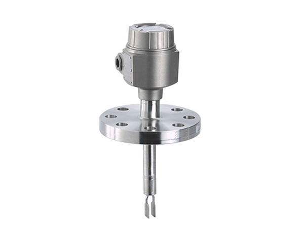 Liquiphant_FTL51_PP_2 — دراک Vibronic Point level detection Liquiphant FTL51 Point level switch with extension tube for liquids in all industries FTL51