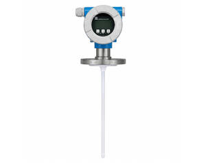 ترانسمیتر سطح راداری هدایت‌شونده Levelflex M FMP41C اندرس هاوزر برای اندازه‌گیری دقیق سطح مایعات در صنایع نفت، گاز، شیمیایی و آب و فاضلاب.