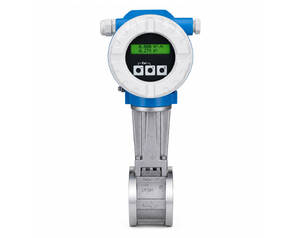 Inline flow meter with round white display housing, blue body, and stainless-steel sensor; screen shows flow rate and total volume.